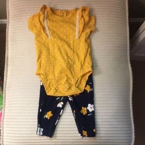 Carters Infant Girls 3 Months Onesie and Pant Set